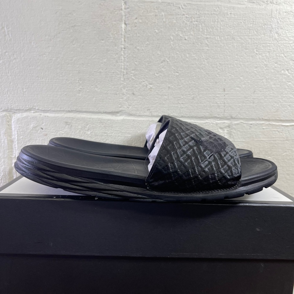Nike Benassi Solarsoft 705474-091 Black Slides Sandals Slip On Men's 13 US
